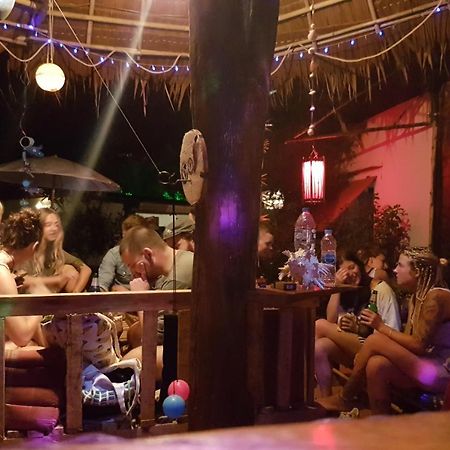 Slacklines Hostel Ko Lanta Eksteriør bilde