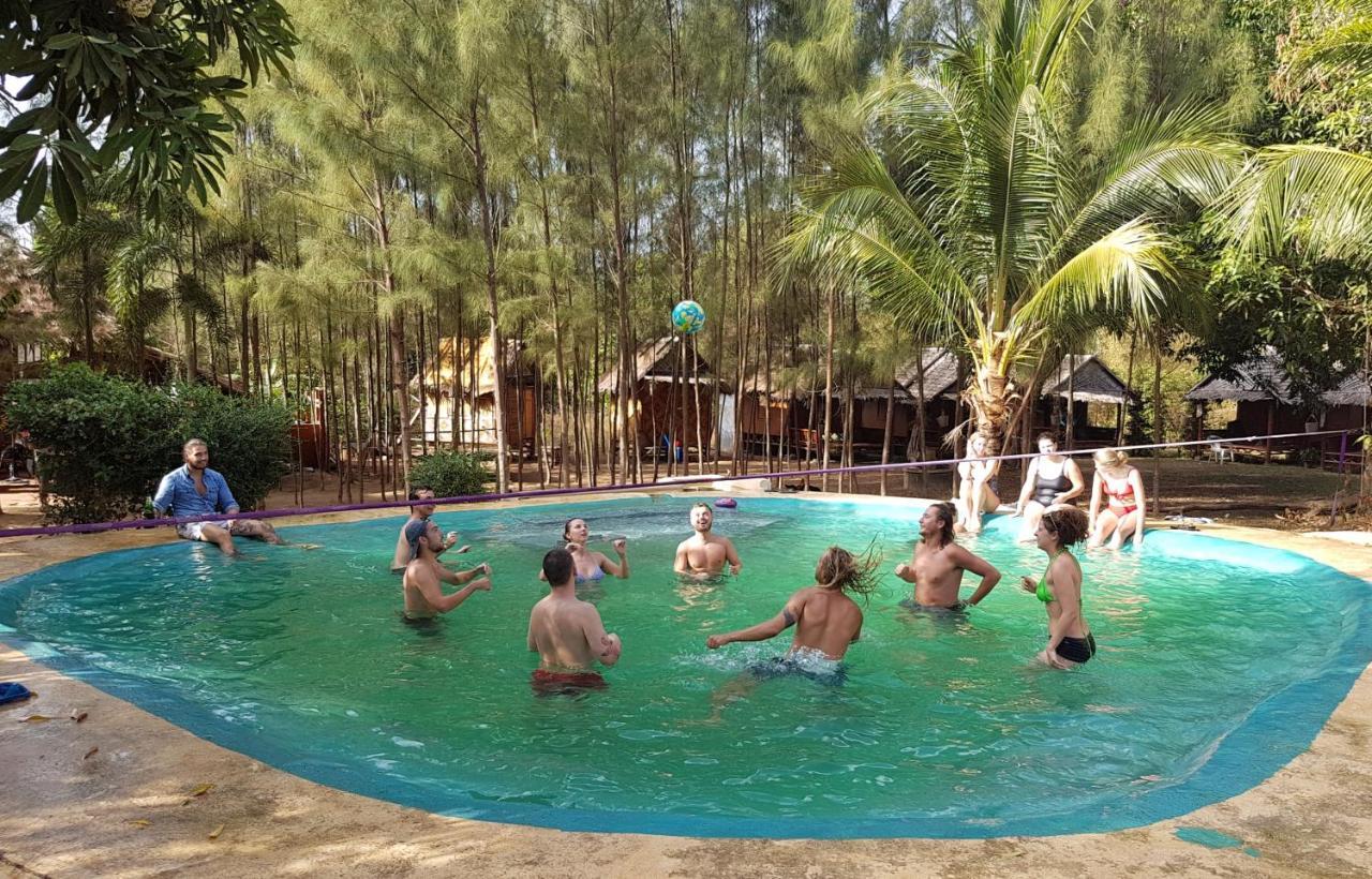 Slacklines Hostel Ko Lanta Eksteriør bilde