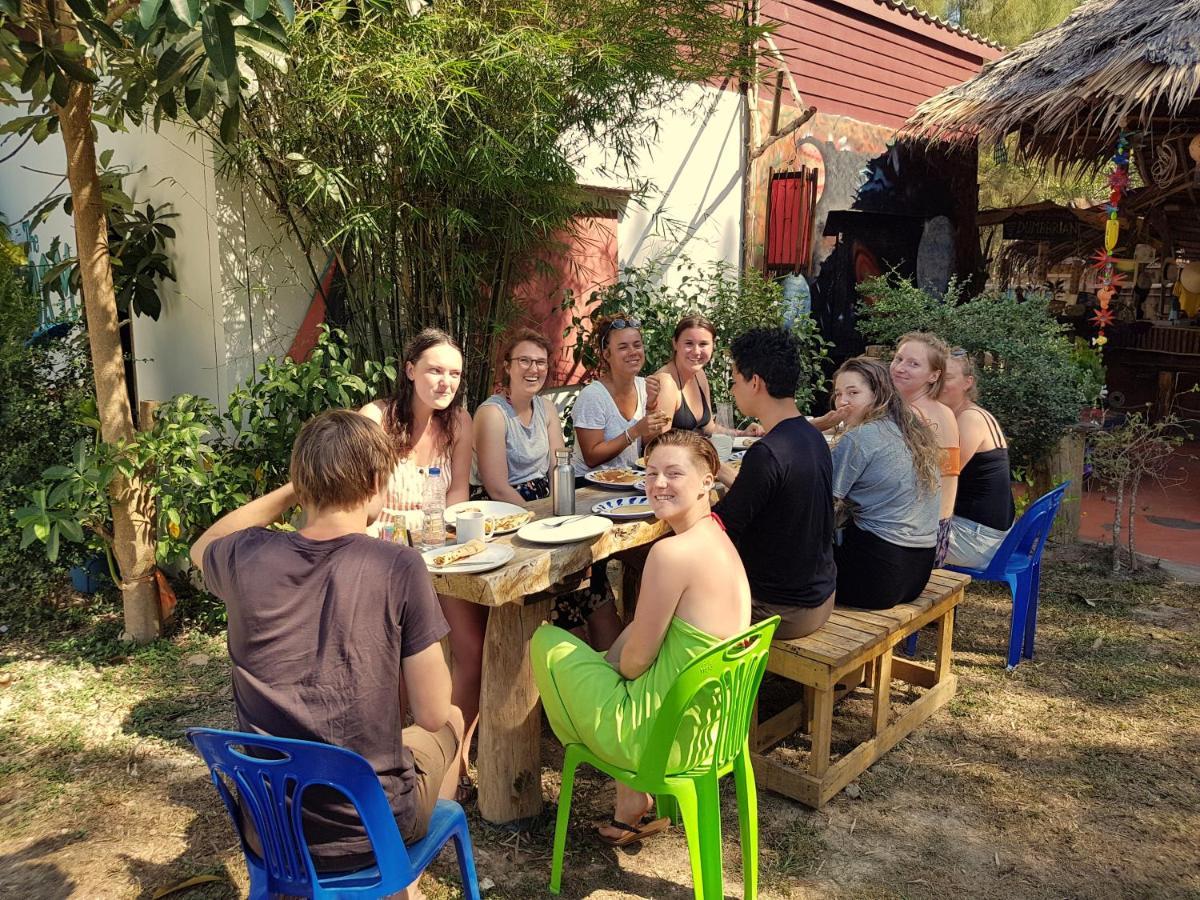 Slacklines Hostel Ko Lanta Eksteriør bilde