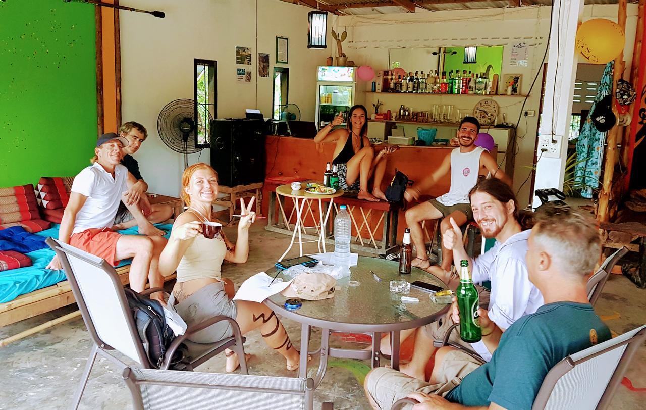 Slacklines Hostel Ko Lanta Eksteriør bilde